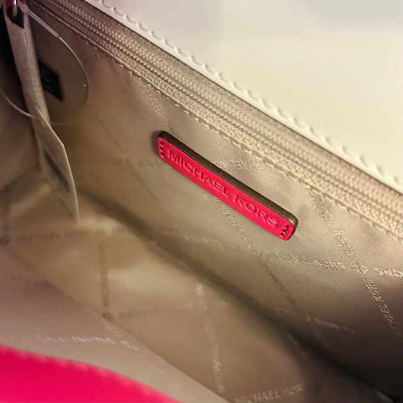 Michael Kors Purse Greenwich Small Signature Logo Crossbody Bag Dragonfruit - Picture 7 of 11